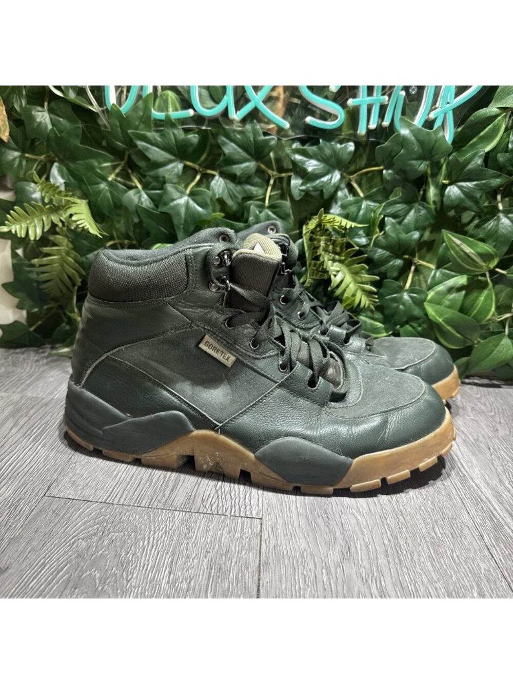 Nike Rhyodomo GORE-TEX GTX Boots Green/Gum CQ0186-300 Men’s Size 13